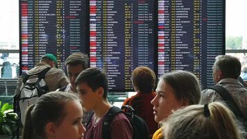 Судебная практика. Может ли авиакомпания не платить за задержку рейса из за поломки самолета